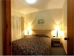 **** Aparthotel Oxley Court Serviced Apartments Canberra Australia